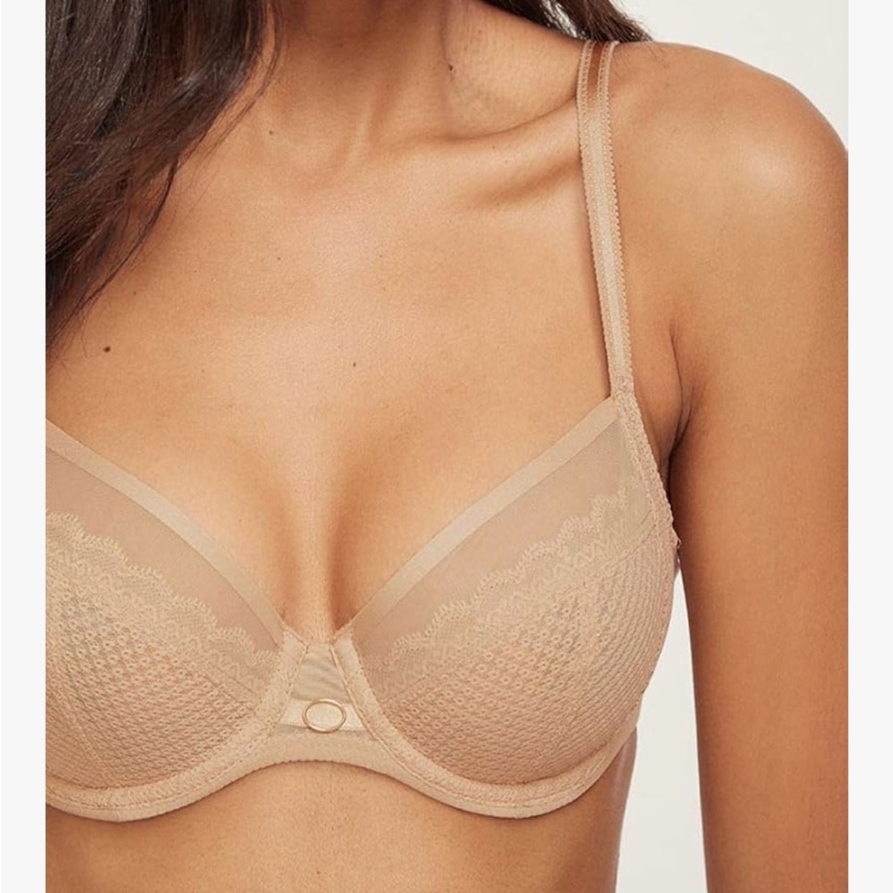 Chantelle Tan Bra